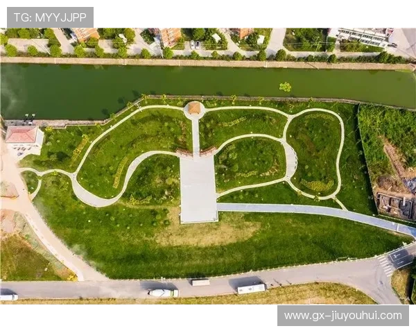 安澜酒店是否设有足球场及其相关设施介绍